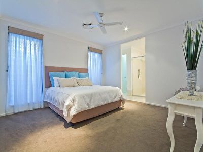 36 Higgs Cct, Wynnum West
