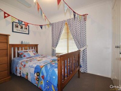 16 Hellyer Court, Dubbo
