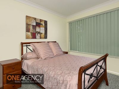 32 Cassowary Street, Doolandella