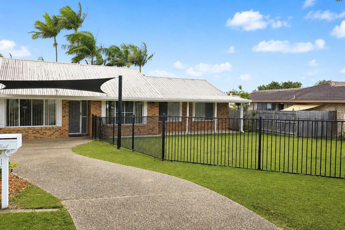 15 Woolumba Street, Tewantin