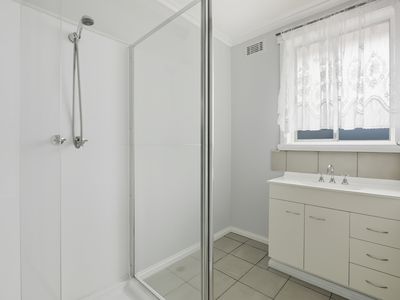 32 Stoke St, Ravenswood