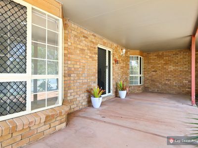 26 Clayton Road, Lammermoor