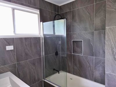 4 Yeates Crescent, Dysart