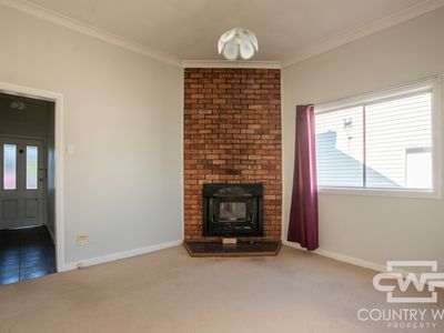 16  Torrington Street , Glen Innes