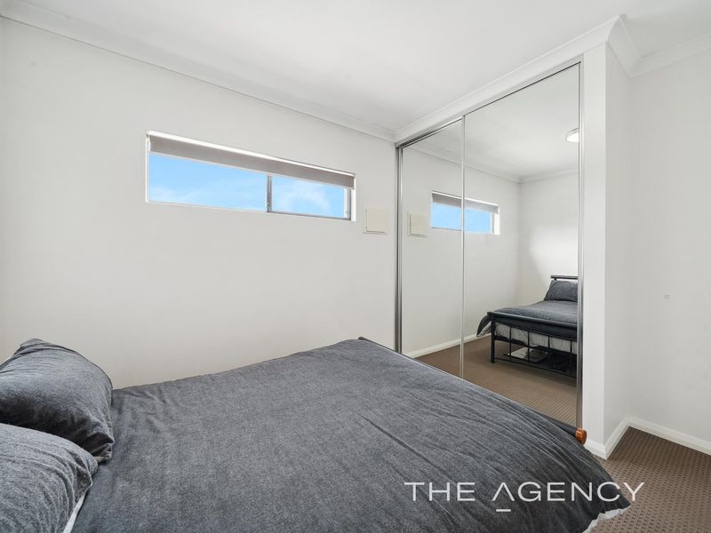 8 / 2 SCROOP Way, Spearwood