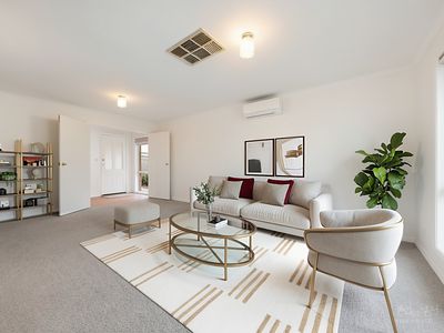 2 LODDON COURT, Wodonga