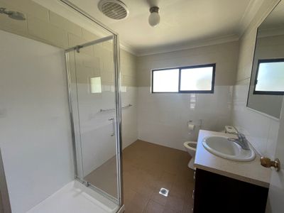 7A Newcombe Court, Dubbo
