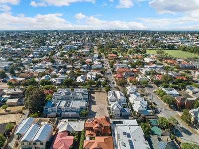 10 Viva Lane, North Perth