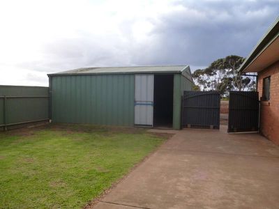 715A Duncans Road, Werribee South