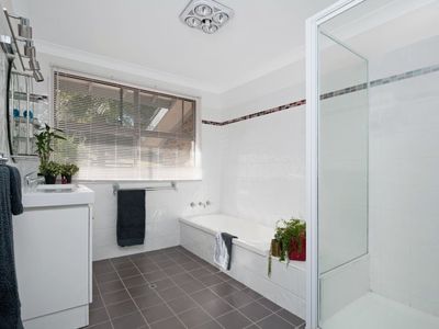 52 Edward Avenue, Kings Point