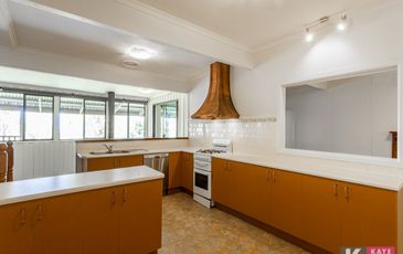 5 Armstrong Road, Beaconsfield Upper