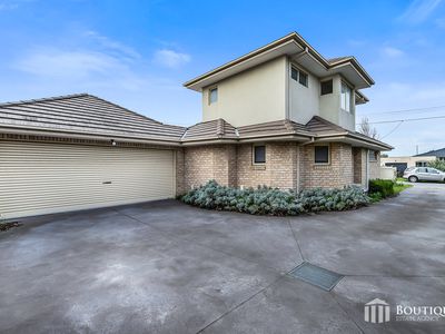1 / 15 Hughes Crescent, Dandenong North