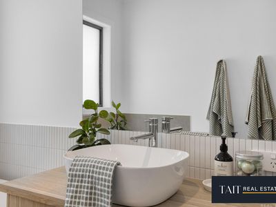 15 Sarakos Circuit, Wangaratta