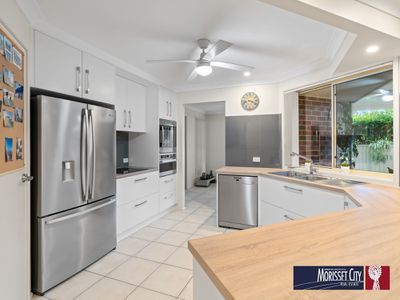 6 Goldenia  Cl, Morisset