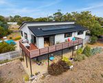 1 Riviera Drive, Carlton