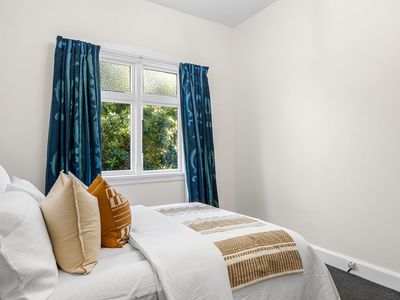 8 Walsall Street, Addington
