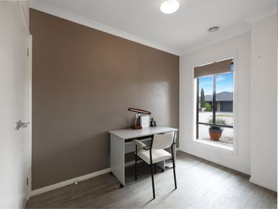 17 Kingfisher Drive, Wangaratta
