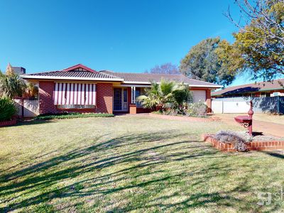 56 Websdale Drive, Dubbo