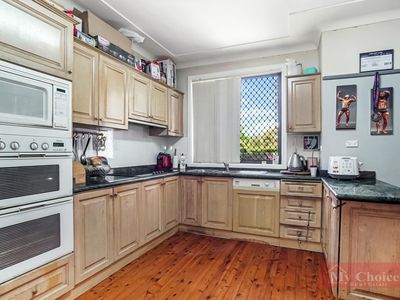 275 Memorial Avenue, Liverpool