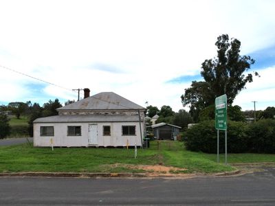 9 VENNACHER STREET, Merriwa