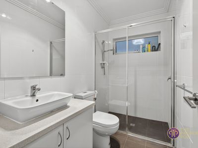 3 / 15 Belcastro Way, Madeley