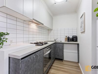 219 / 118 Dudley Street, West Melbourne