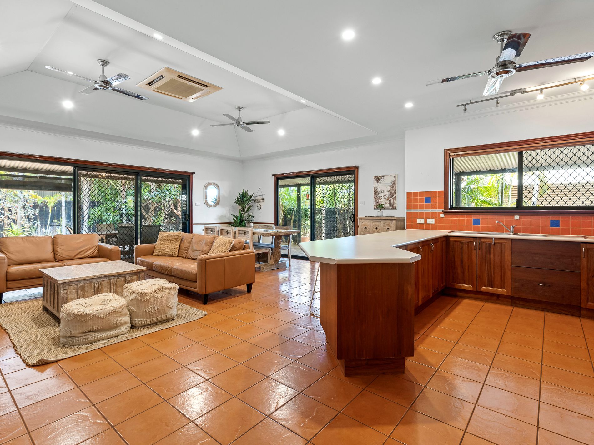 42 Eleanor Loop, Cable Beach