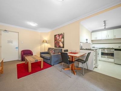 606 / 112 Mounts Bay Road, Perth