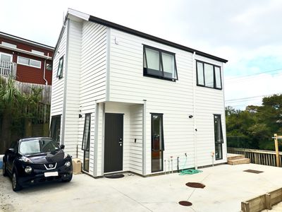 2  Korokio Lane, Henderson