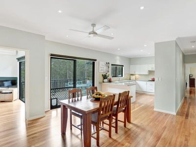 98 Clarke Street Pindimar, Tea Gardens
