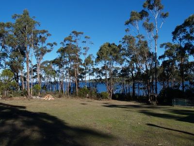 40 Craypoint Parade, Eggs And Bacon Bay