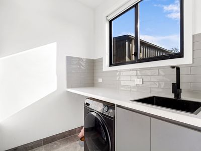 14 Glass Street, Sale