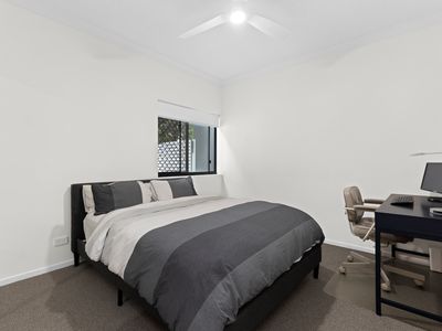 102/83 Lawson St, Morningside