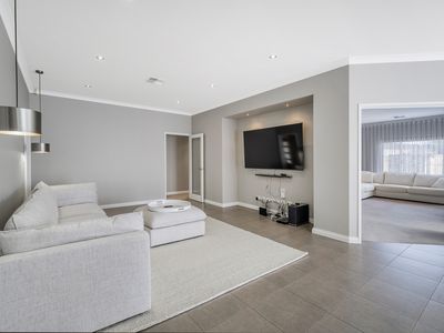 51 Mattingleys Approach, Burns Beach