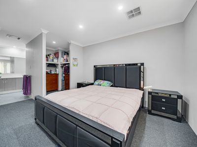 11 Sapwood Grove, Whitby