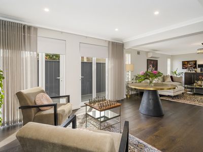 38B Ullapool Road, Mount Pleasant