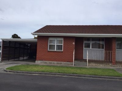 6 / 7 Holder Street, Mount Gambier