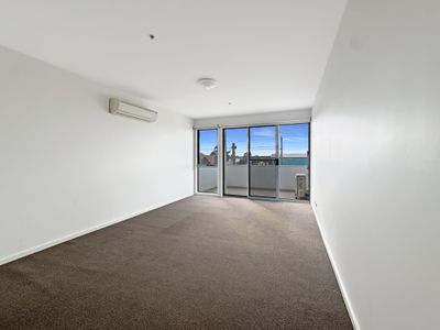 217 / 251 Ballarat Road, Braybrook
