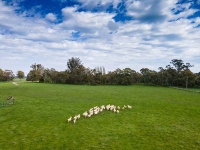 171 Third Creek, Crookwell