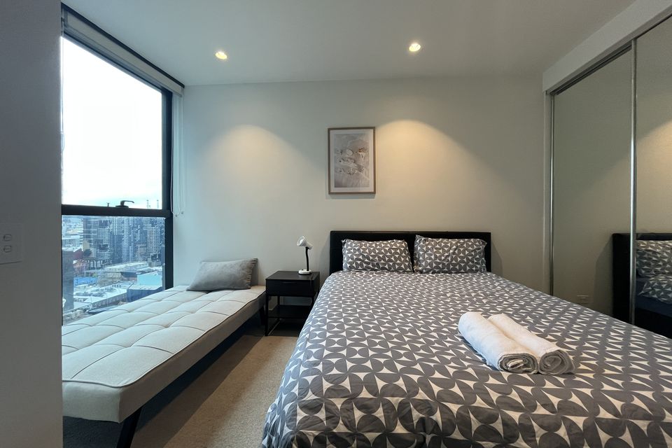 1204 / 285 La Trobe Street, Melbourne