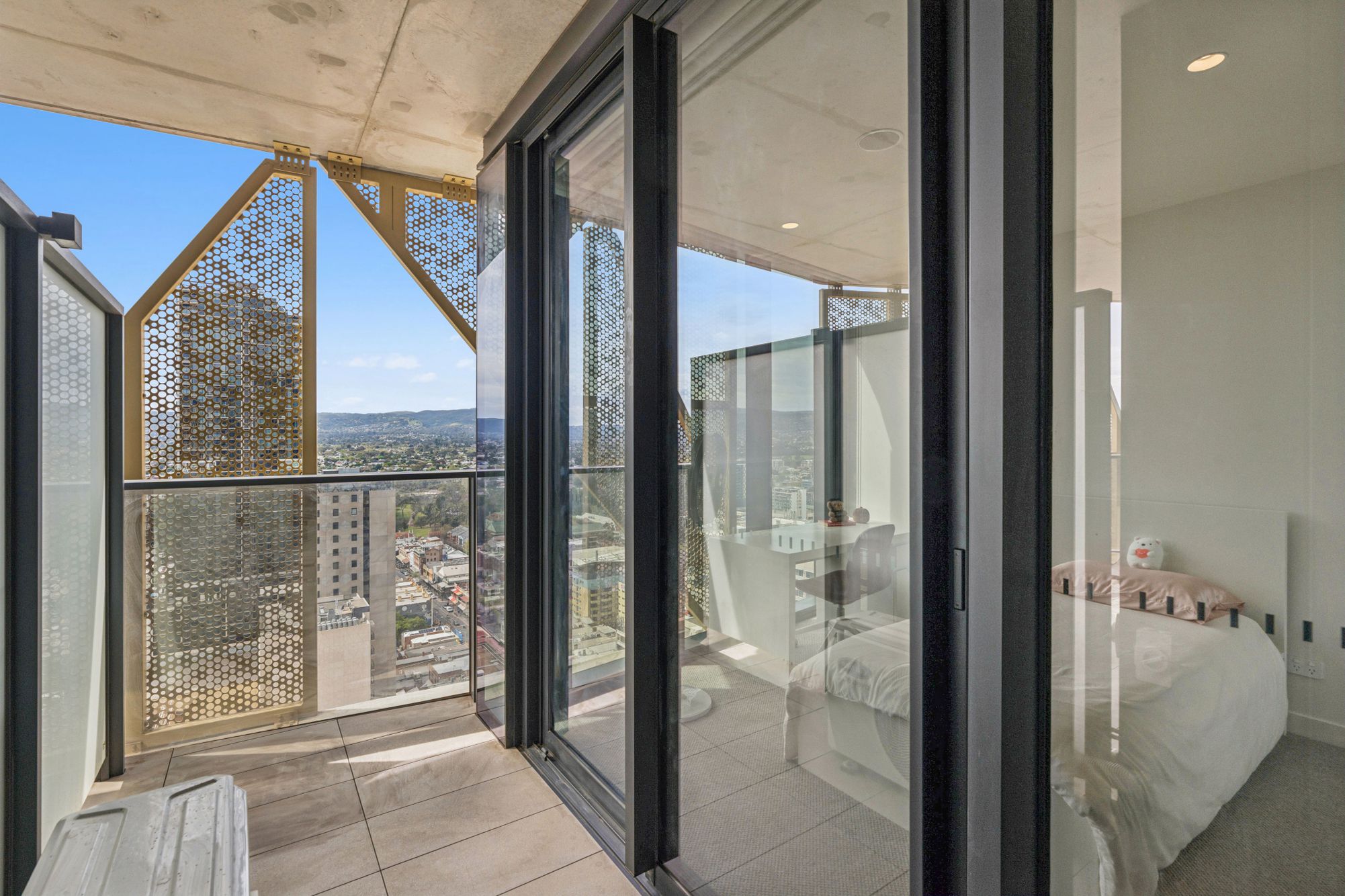 2706 / 17 Austin street, Adelaide