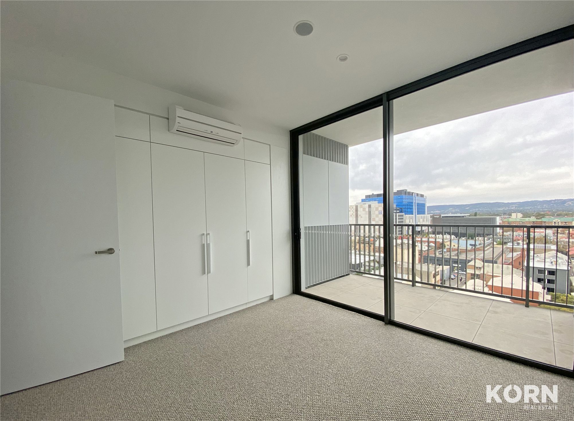 903 / 17 Penny Place, Adelaide