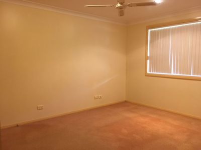 2 / 61 Leo Drive, Narrawallee