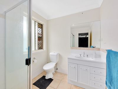 25 Lakeview Dr, Logan Reserve