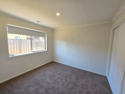 97 Inglenook Circuit, Armstrong Creek