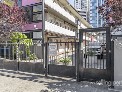 40 / 122 Terrace Road, Perth