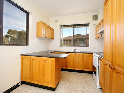 6 / 9 Jubilee Ave, Carlton