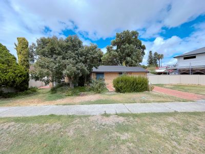 17 Chelmer Way, Willetton