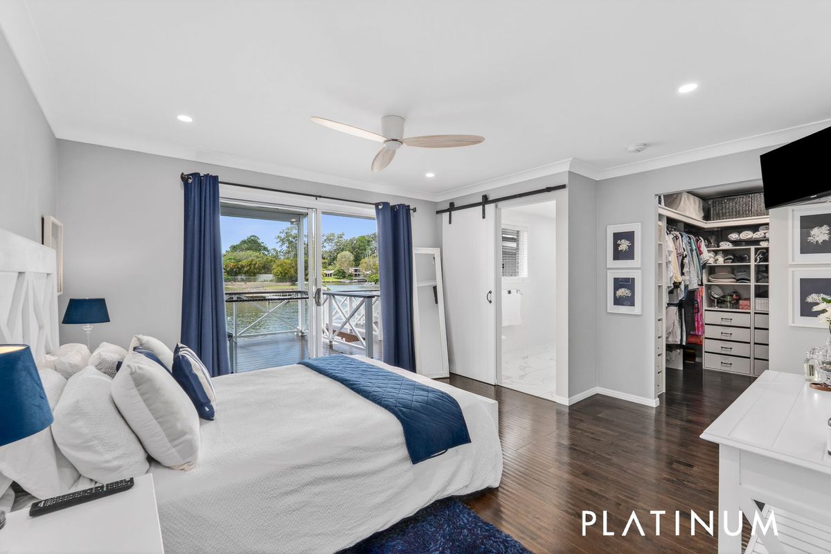10 Spinnaker Court, Currumbin Waters