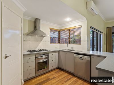 10 St Oswalds Rise, Churchlands